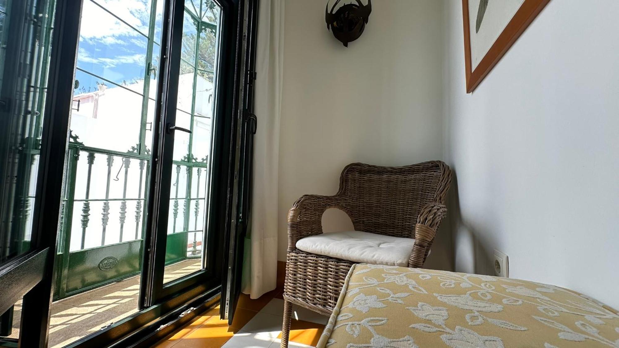 Hostal Casa Alborada Коніль-де-ла-Фронтера Екстер'єр фото